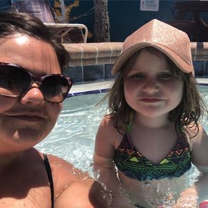 Meet your Posher, Kari